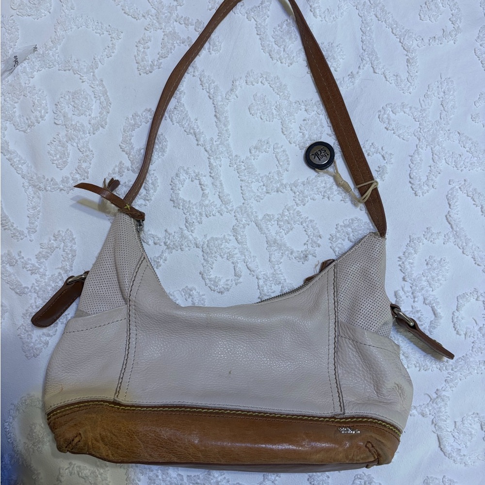 The Sak Elegant Cream and Brown Leather Shoulder Bag